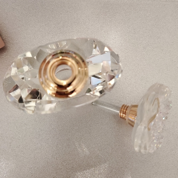 OLEG CASSINI CRYSTAL MINI BOTTLE - Picture 2 of 9